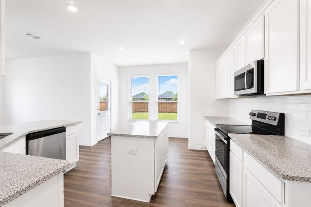 624 Fitzroy Lane, Fate, TX 75189