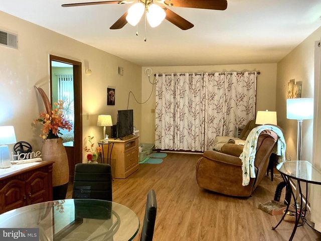 1003 NORTHFIELD DR, Carlisle, PA 17013