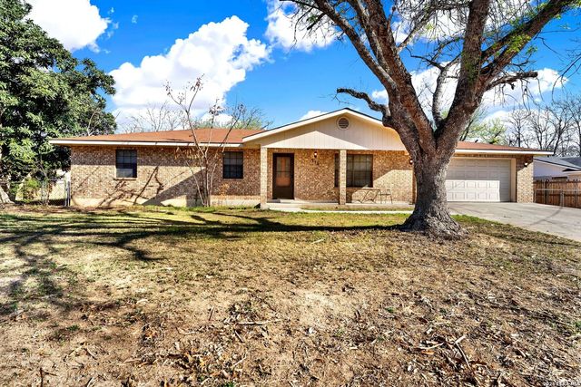 319 cardinal, New Braunfels, TX 78130