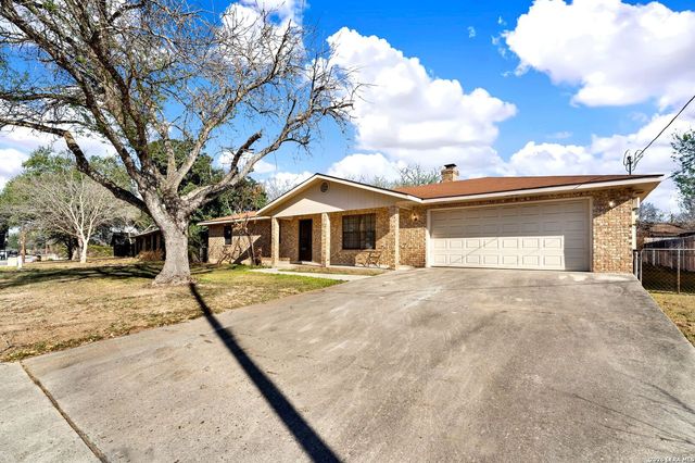 319 cardinal, New Braunfels, TX 78130