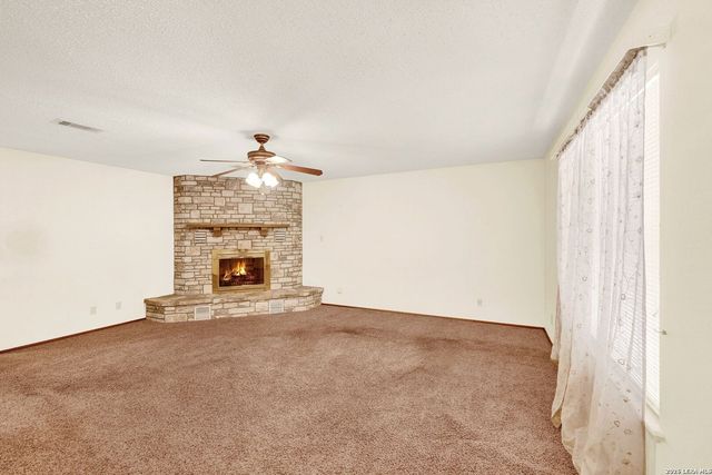 319 cardinal, New Braunfels, TX 78130