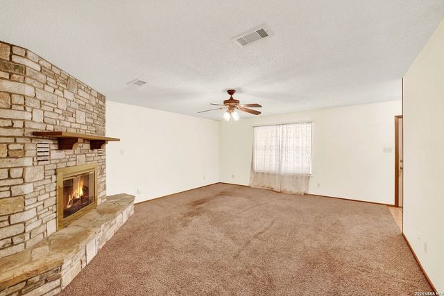 319 cardinal, New Braunfels, TX 78130