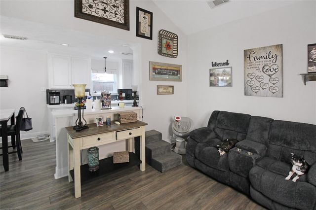 3602 Blue Wing Drive, Dickinson, TX 77539