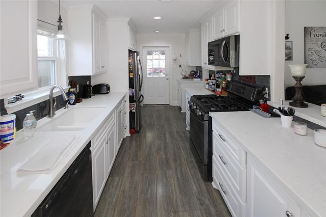 3602 Blue Wing Drive, Dickinson, TX 77539