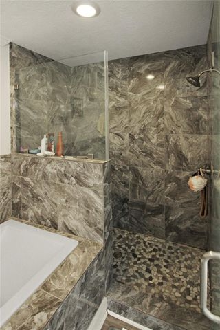 3602 Blue Wing Drive, Dickinson, TX 77539