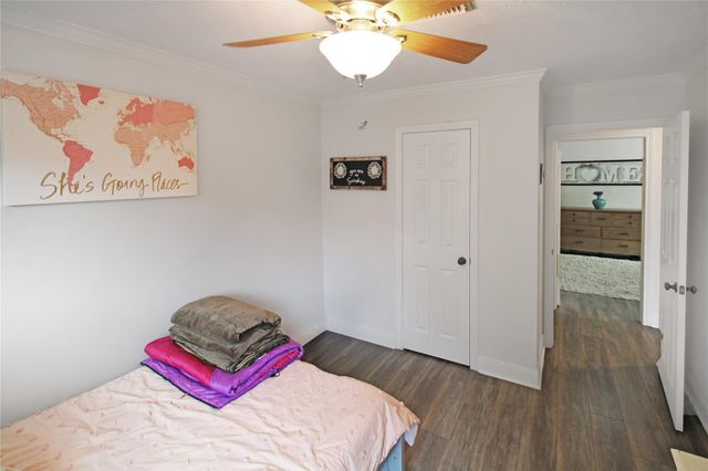 3602 Blue Wing Drive, Dickinson, TX 77539