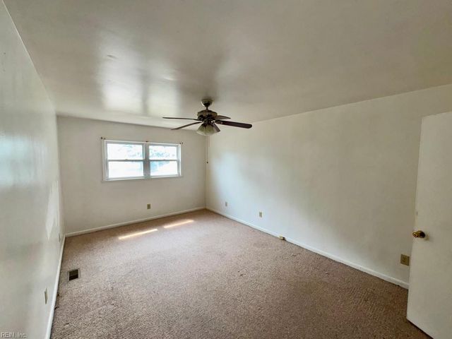 8441 Portal RD, Norfolk, VA 23503