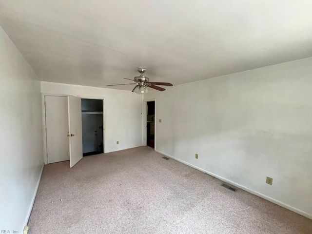 8441 Portal RD, Norfolk, VA 23503