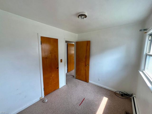 8441 Portal RD, Norfolk, VA 23503