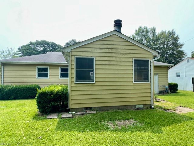 8441 Portal RD, Norfolk, VA 23503