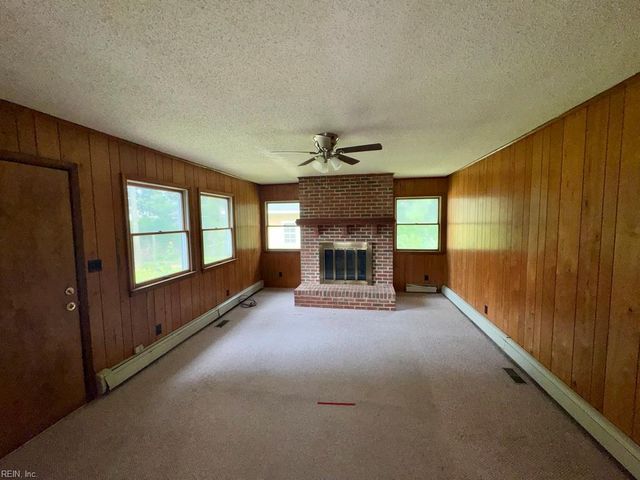 8441 Portal RD, Norfolk, VA 23503