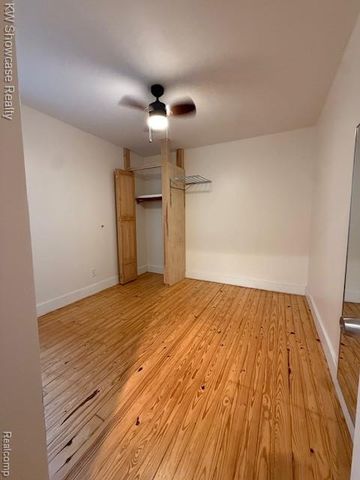 609 Elkinford Drive, White Lake, MI 48383