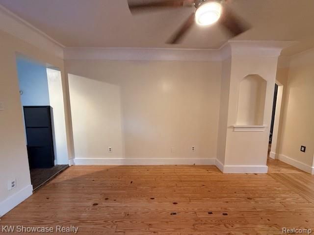 609 Elkinford Drive, White Lake, MI 48383