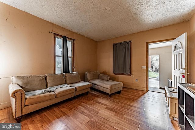 216 RIVERVIEW AVE, Baltimore, MD 21222