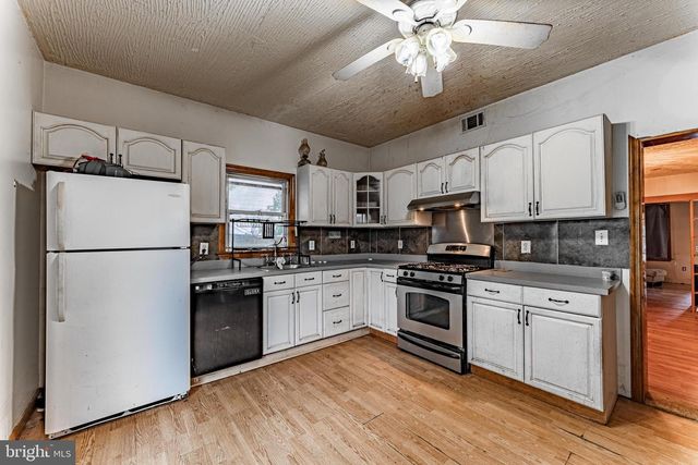 216 RIVERVIEW AVE, Baltimore, MD 21222