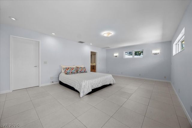 4016 Vegas Drive, Las Vegas, NV 89108