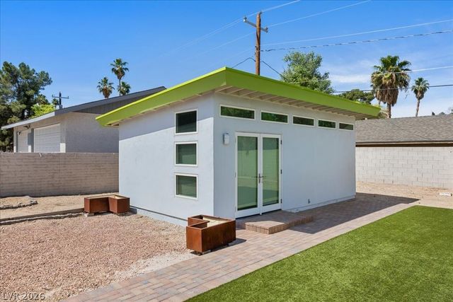 4016 Vegas Drive, Las Vegas, NV 89108