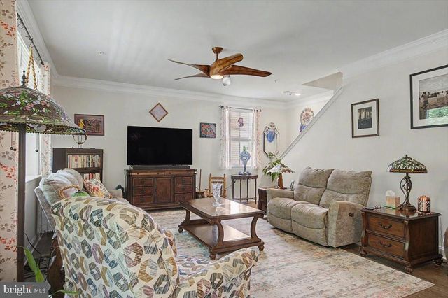 27 BUTTERCUP CIR, Elkton, MD 21921