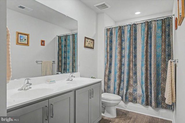 27 BUTTERCUP CIR, Elkton, MD 21921