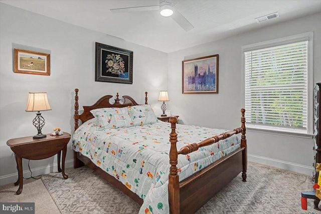 27 BUTTERCUP CIR, Elkton, MD 21921