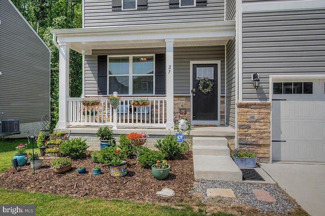 27 BUTTERCUP CIR, Elkton, MD 21921