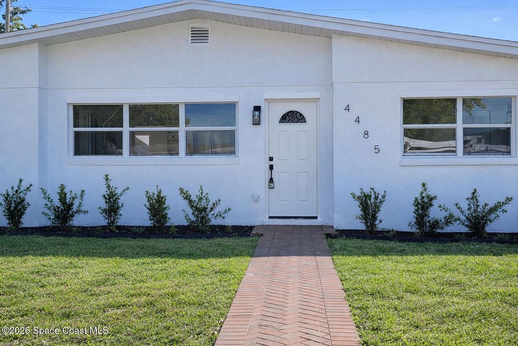 4485 Shaw Avenue, Titusville, FL 32780