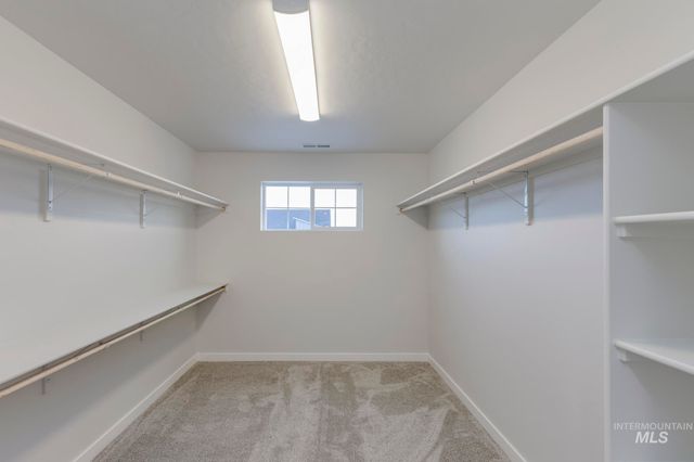 16725 Sentinel Ave, Caldwell, ID 83607