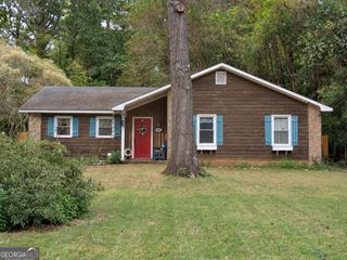 1026 S Confederate Drive, Macon, GA 31220