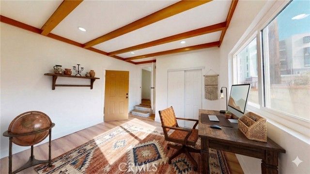 4380 W 28th Street, Los Angeles, CA 90018