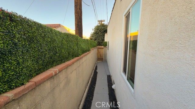 4380 W 28th Street, Los Angeles, CA 90018