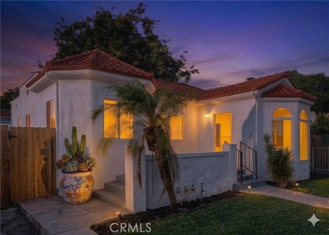 4380 W 28th Street, Los Angeles, CA 90018