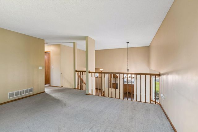 12158 Tulip Street NW, Coon Rapids, MN 55433