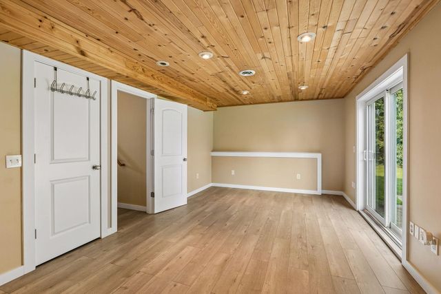 12158 Tulip Street NW, Coon Rapids, MN 55433