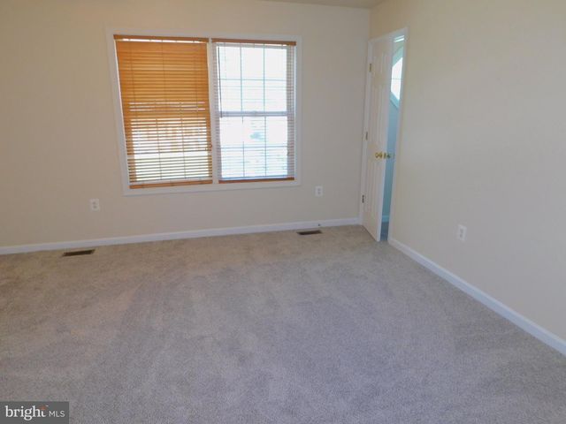 338 FOURTH ST, Fredericksburg, VA 22408