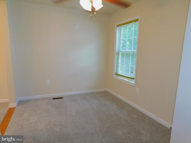 338 FOURTH ST, Fredericksburg, VA 22408