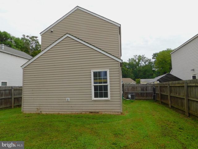338 FOURTH ST, Fredericksburg, VA 22408