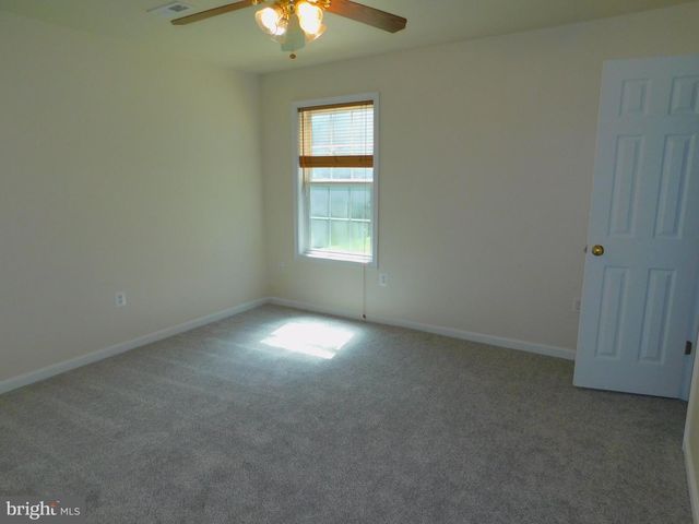 338 FOURTH ST, Fredericksburg, VA 22408