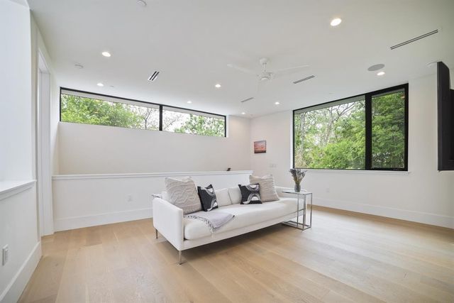 2003 Melridge PL, Austin, TX 78704