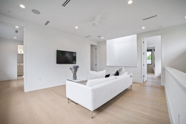 2003 Melridge PL, Austin, TX 78704