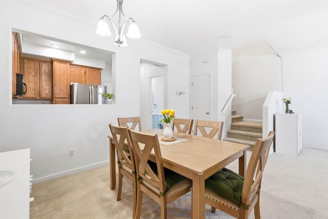 8398 Crystal Walk Cir, Elk Grove, CA 95758
