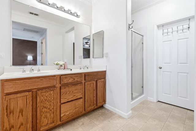 8398 Crystal Walk Cir, Elk Grove, CA 95758