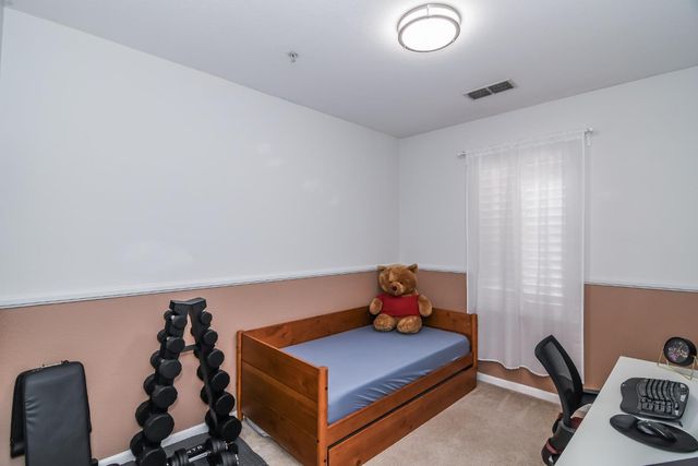8398 Crystal Walk Cir, Elk Grove, CA 95758