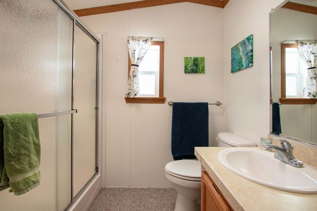 83 Bluebird Lane, Lyndon, VT 05851