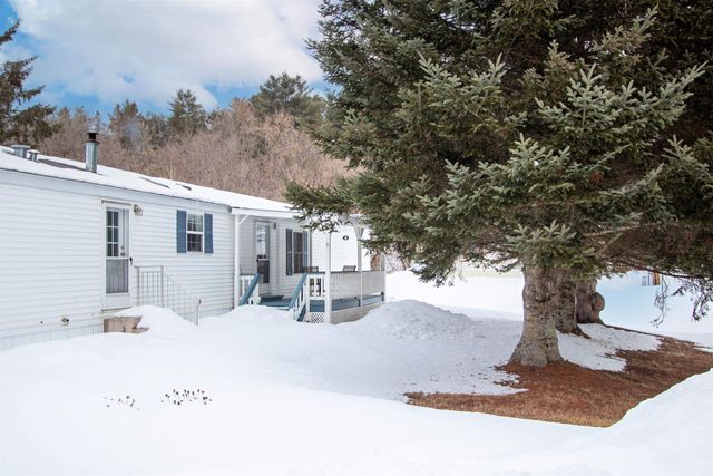 83 Bluebird Lane, Lyndon, VT 05851