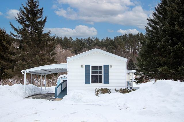83 Bluebird Lane, Lyndon, VT 05851