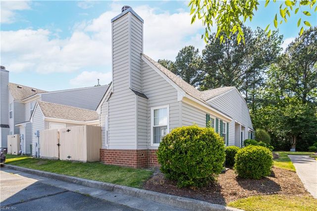 3010 Trappers RN, Chesapeake, VA 23321