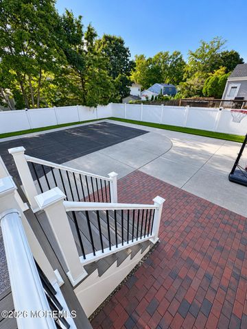 18 Branch Road, Oakhurst, NJ 07755