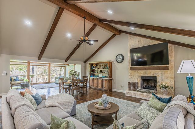 616 Frontier Court, Colleyville, TX 76034