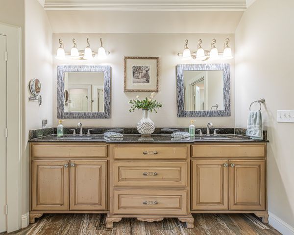 616 Frontier Court, Colleyville, TX 76034