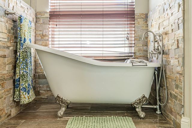 616 Frontier Court, Colleyville, TX 76034